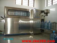 新疆乌鲁木齐全自动灌装机设备-西安瑞泉水处理公司