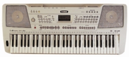 雅马哈 KB-320电子琴