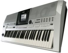 雅马哈 PSR-S900电子琴